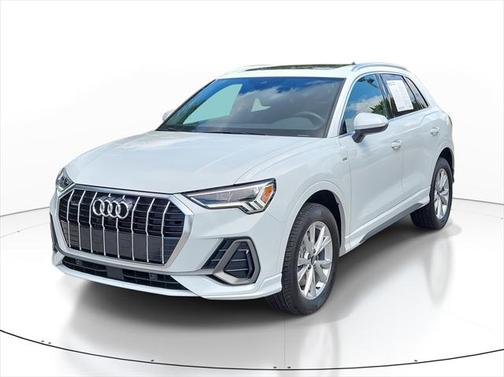 2023 Audi Q3 45 S line Premium Plus