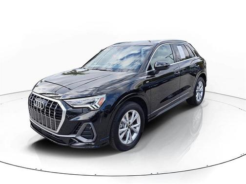 2025 Audi Q3 Premium