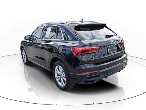 2025 Audi Q3 Premium