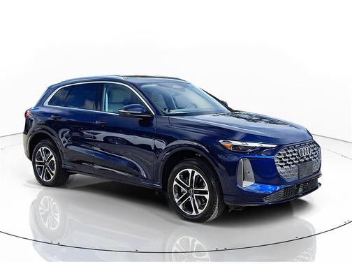 2025 Audi Q5 Premium