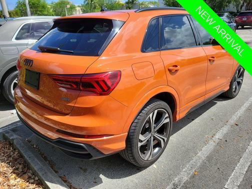 2024 Audi Q3 45 S line Premium Plus