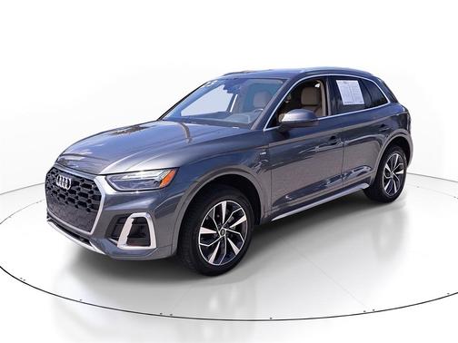 2023 Audi Q5 45 S line Premium