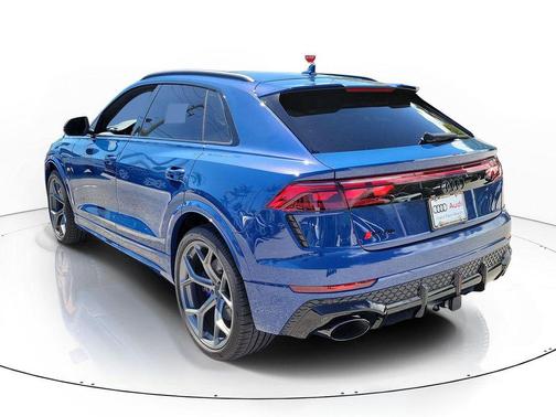 Ascari Blue Metallic 2026 Audi RS Q8 4.0T