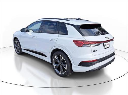 2025 Audi Q4 e-tron Premium Plus 55 quattro