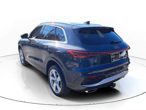 2025 Audi Q5 Premium Plus TFSI quattro S tronic