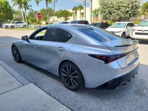 Iridium 2022 Lexus IS 350 F Sport