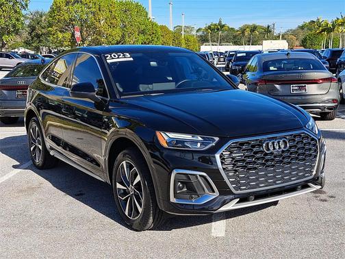 2023 Audi Q5 45 S line Premium Plus
