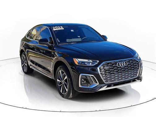 2023 Audi Q5 45 S line Premium Plus
