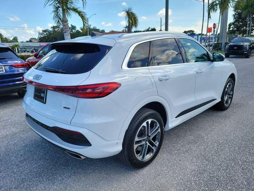 White 2025 Audi Q5 Premium TFSI quattro S tronic