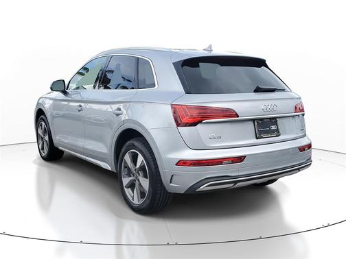 2023 Audi Q5 40 Premium