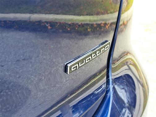 2024 Audi Q4 e-tron Premium Plus 50 quattro