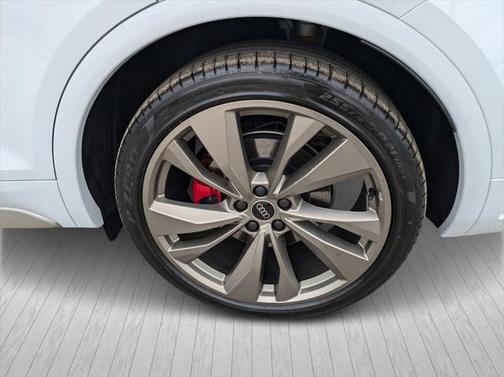 2025 Audi SQ5 3.0T Premium Plus