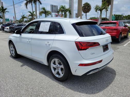 Ibis White 2021 Audi Q5 45 Premium