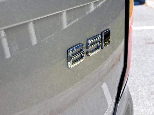 2025 Volvo XC90 B5 Ultra 7-Seater