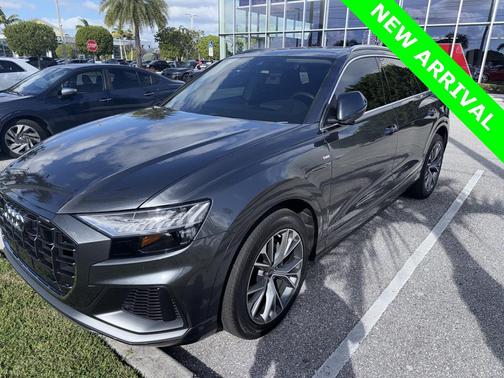 2023 Audi Q8 55 Prestige