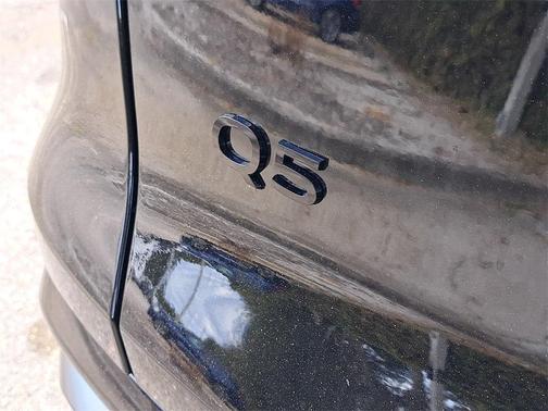 2025 Audi Q5 Premium Plus TFSI quattro S tronic