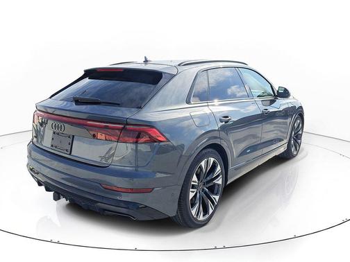 2026 Audi Q8 55 Premium Plus