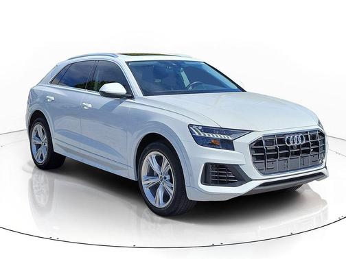 Glacier White Metallic 2023 Audi Q8 55 Premium Plus