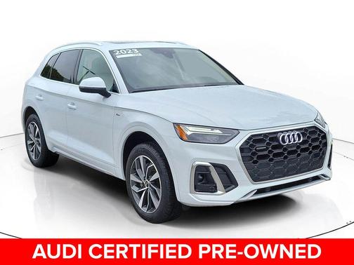 2023 Audi Q5 45 S line Premium Plus