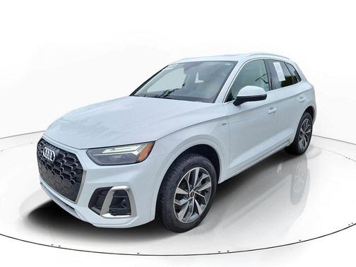 2023 Audi Q5 45 S line Premium Plus