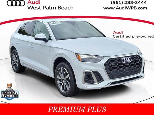 Glacier White Metallic 2023 Audi Q5 45 S line Premium Plus