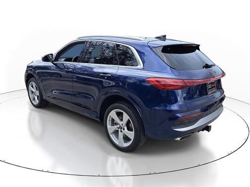 2025 Audi Q5 Premium Plus