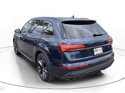 2026 Audi Q7 55 Premium Plus