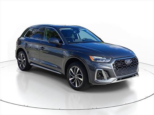 2023 Audi Q5 45 S line Premium Plus