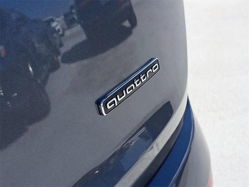 2026 Audi Q7 55 Premium Plus