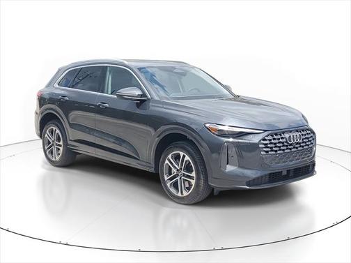 2025 Audi Q5 Premium