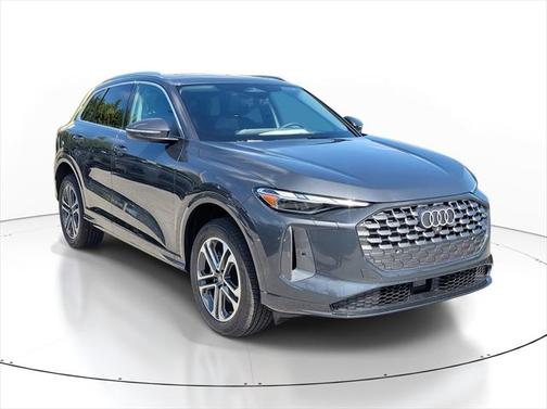 2025 Audi Q5 Premium