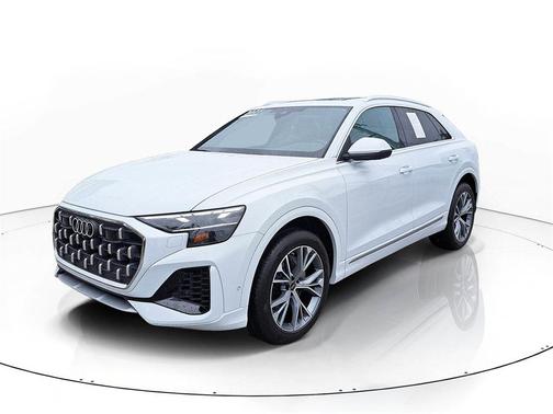2025 Audi Q8 55 Premium