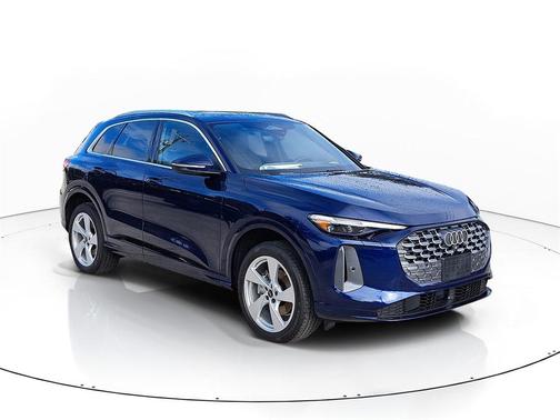 2025 Audi Q5 Premium Plus
