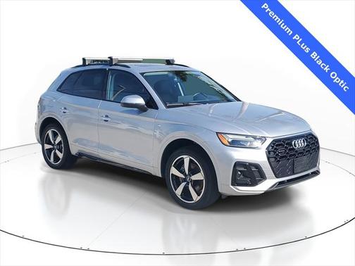 2022 Audi Q5 45 S line Premium Plus