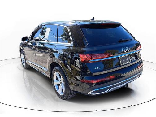 2021 Audi Q7 55 Premium