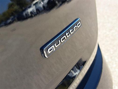 2021 Audi Q7 55 Premium