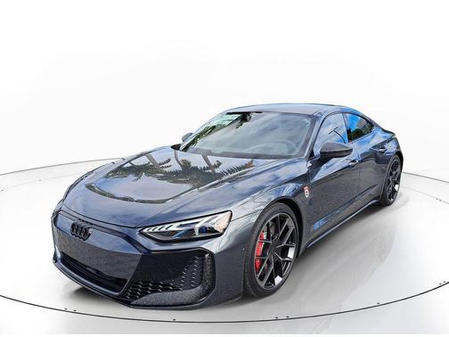 2026 Audi RS e-tron GT quattro