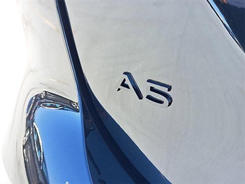 2025 Audi A5 Premium Plus TFSI quattro S tronic