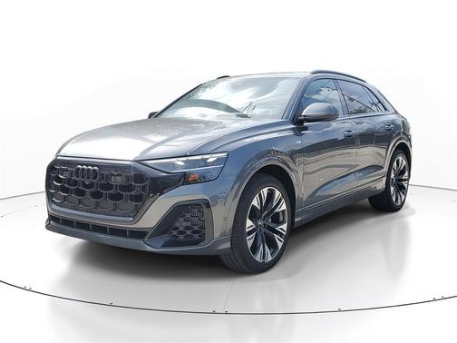 2025 Audi Q8 55 Premium Plus