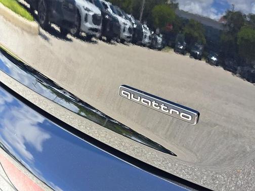 2024 Audi Q5 45 S line Premium