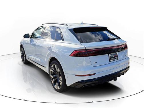2026 Audi Q8 55 Premium Plus