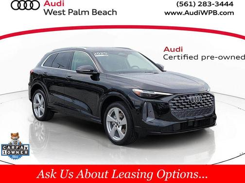 Mythos Black Metallic 2025 Audi Q5 Premium Plus TFSI quattro S tronic