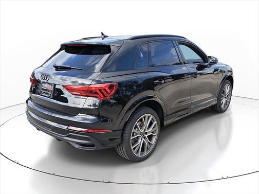 2025 Audi Q3 45 S line Premium Plus