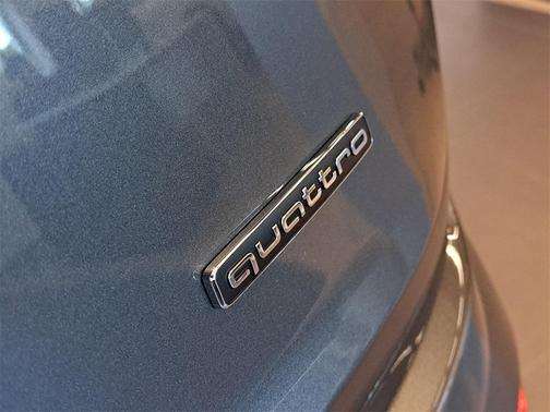 2026 Audi Q7 55 Premium Plus