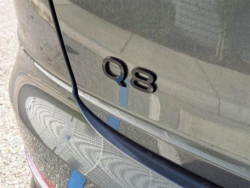 2026 Audi Q8 55 Premium Plus