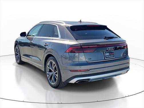 2025 Audi Q8 55 Premium Plus