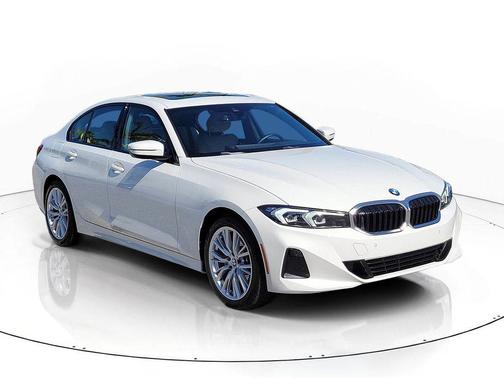 Alpine White 2023 BMW 330 330i