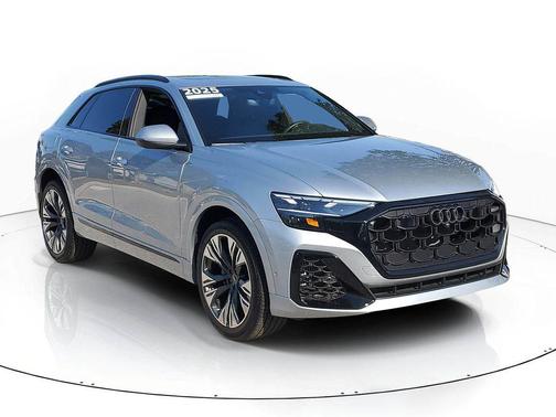 2025 Audi Q8 55 Premium Plus