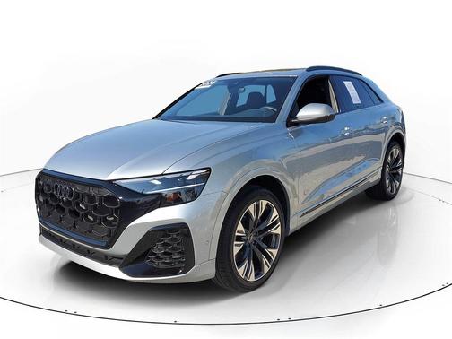 2025 Audi Q8 55 Premium Plus