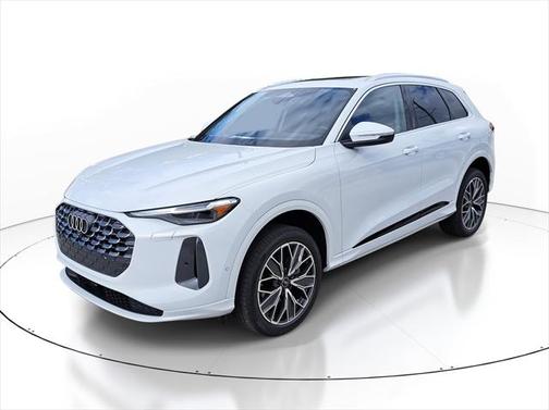 2025 Audi Q5 Premium Plus